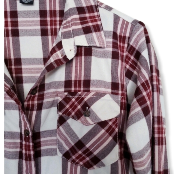 Sanctuary Boyfriend for Life Renegade Plaid Long Sleeve Button Front Relaxed Fit - Picture 10 of 16